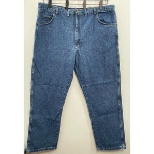Wrangler 46x30 Rugged Wear Jeans Relaxed Fit Denim Mens